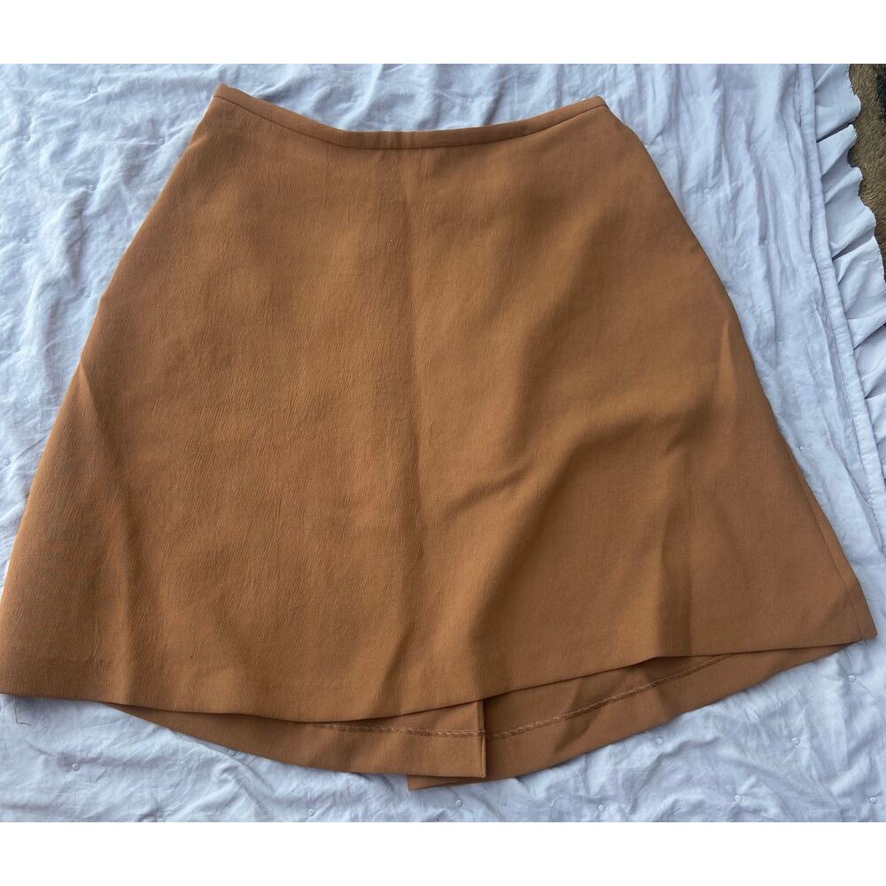 EUC Wilfred camel colored skirt sz: small